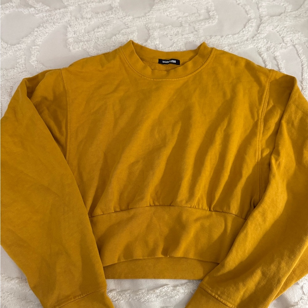 TALENTLESS Women's Cropped Crew Neck Sweater in Mustard